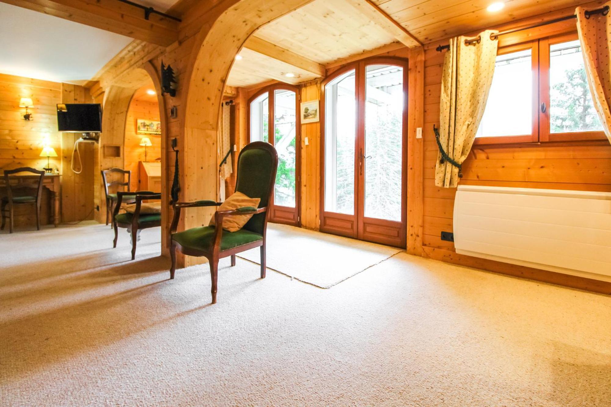 Charming 4-Bed Chalet, Mountain Views, Double Garage, Ev Point Villa Flaine Bagian luar foto